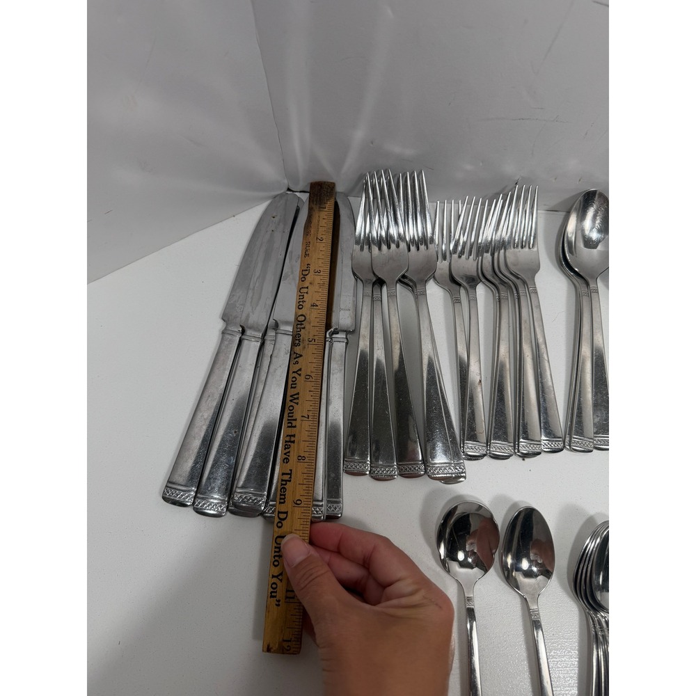 Gorham Studio 18/10 Stainless Flatware Set 36 Pc Knives Forks Spoons service / 7 - Picture 10 of 12